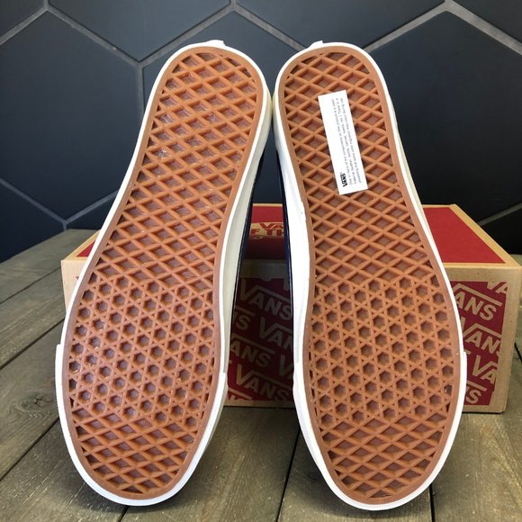 New Vans Anaheim Factory Emerald Navy Yacht Party - Picture 5 of 5